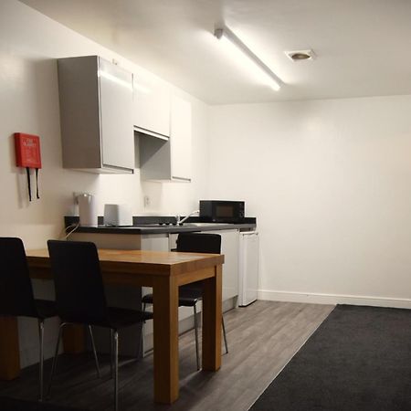 Oyo Victoria Apartments Мидлсбро Экстерьер фото